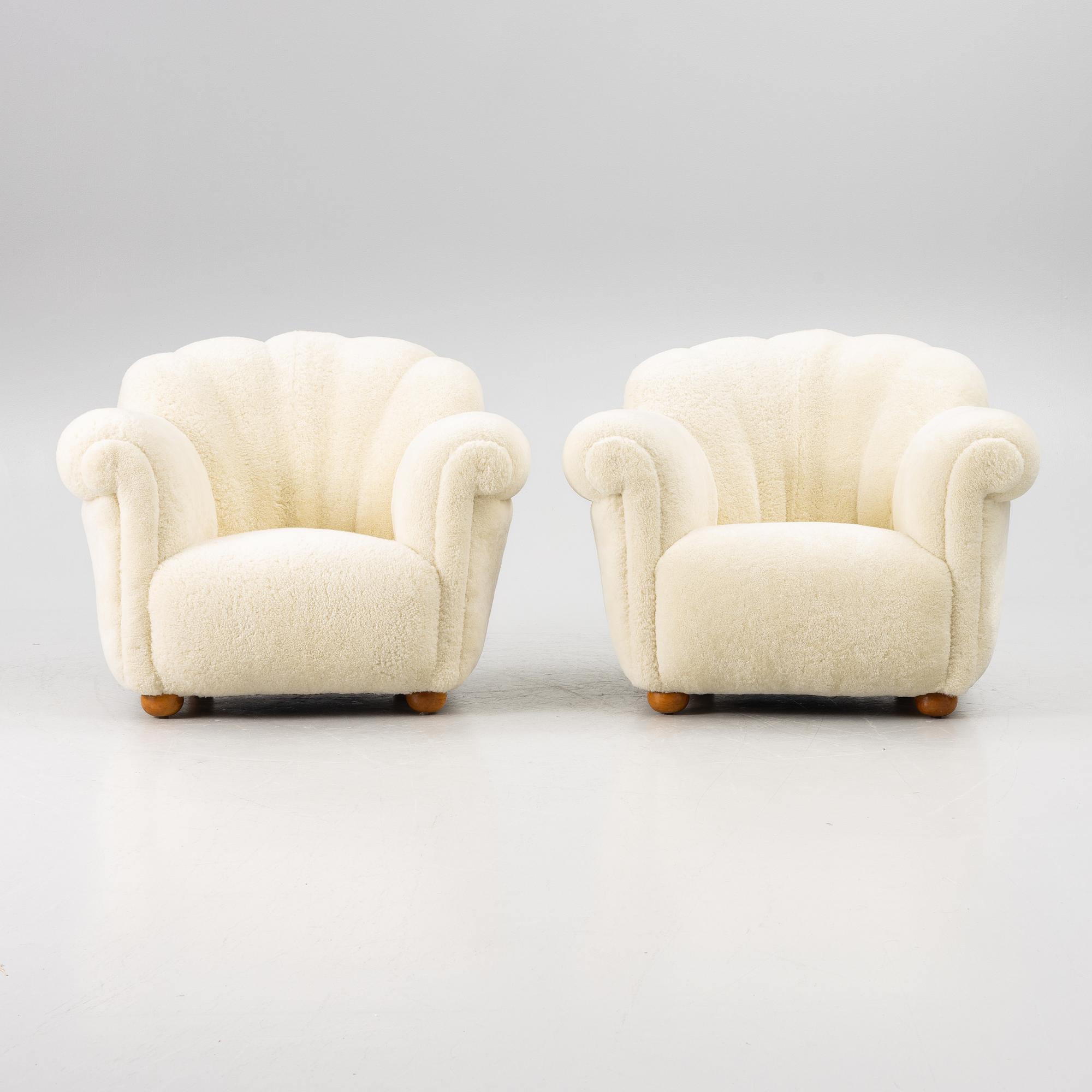 Fåtöljer, ett par, Swedish modern, 1900-tales mitt.