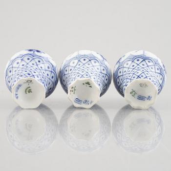 Bordsuppsats, porslin, Royal Copenhagen, "Musselmalet", modell 62, 1893-1923.
