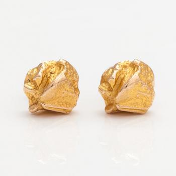 Björn Weckström, A pair of 14K gold earrings "Nugget". Lapponia.