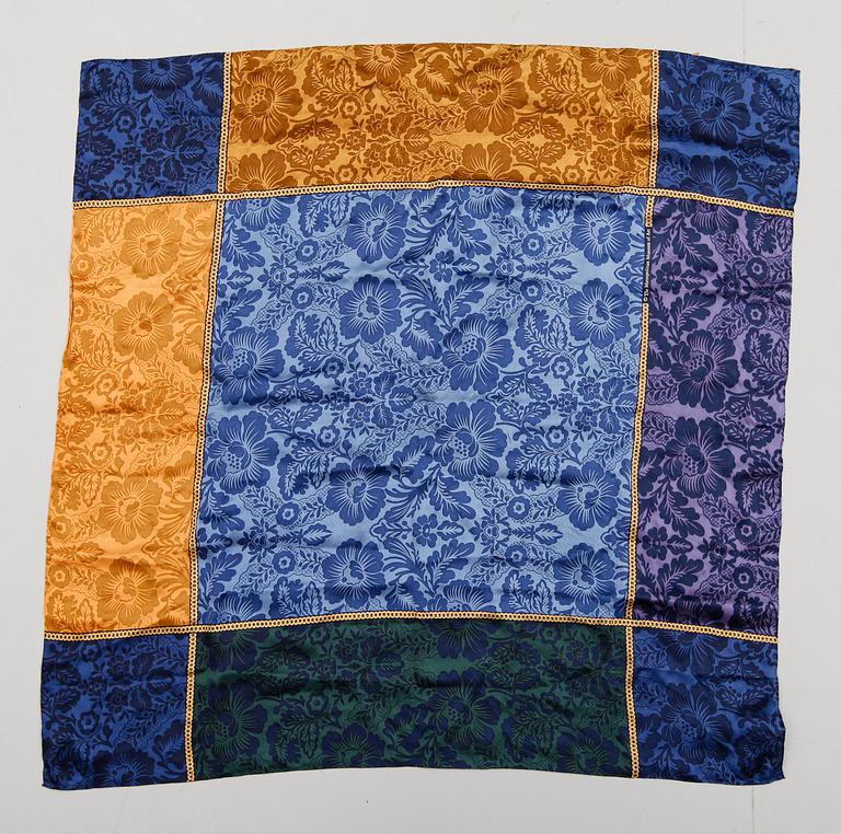 SCARVES, 11 st, silke.
