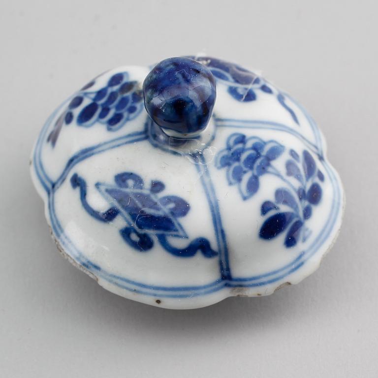 TEKANNA, porslin, Kina, 1700-tal.