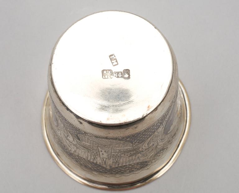 BÄGARE, 84 silver, niello. Moskva 1869. Vikt 53 g.