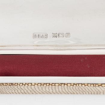 A Miniature Georgian Style Silver Tea- and Coffee set, mark of David Hollander & Son, Birmingham 1976 (5 pieces).