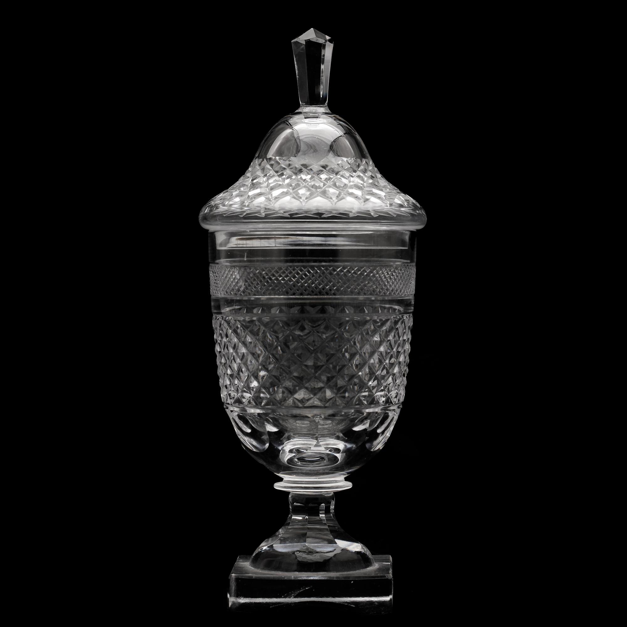 POKALER, ett par, glas, "Kent", Kosta, 1900-tal.