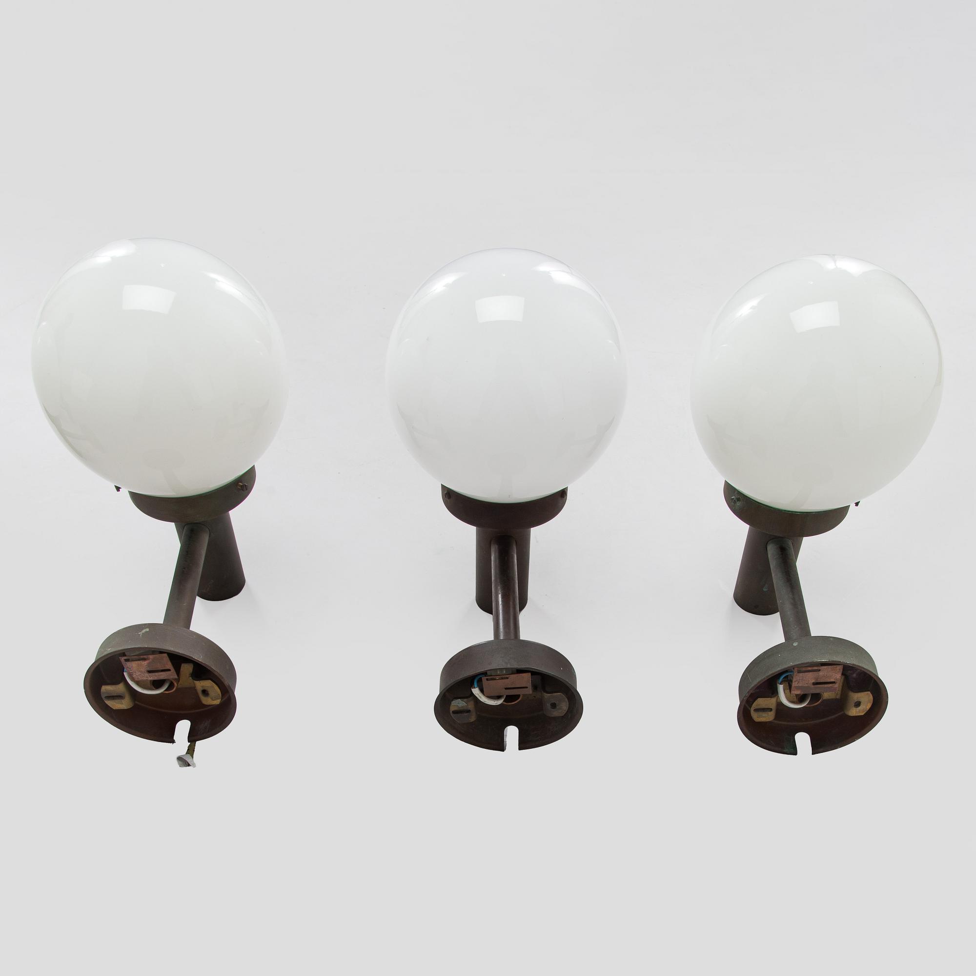 Lisa Johansson-Pape, A set of six of 1970s outdoor wall lights '140-015' for Stockmann Orno.