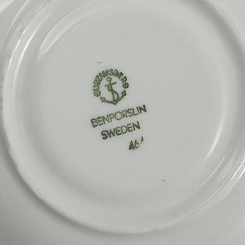 SERVISDELAR, ca 34 delar, porslin, "Blå Blom", Gustavsberg, 1900-talets andra hälft.