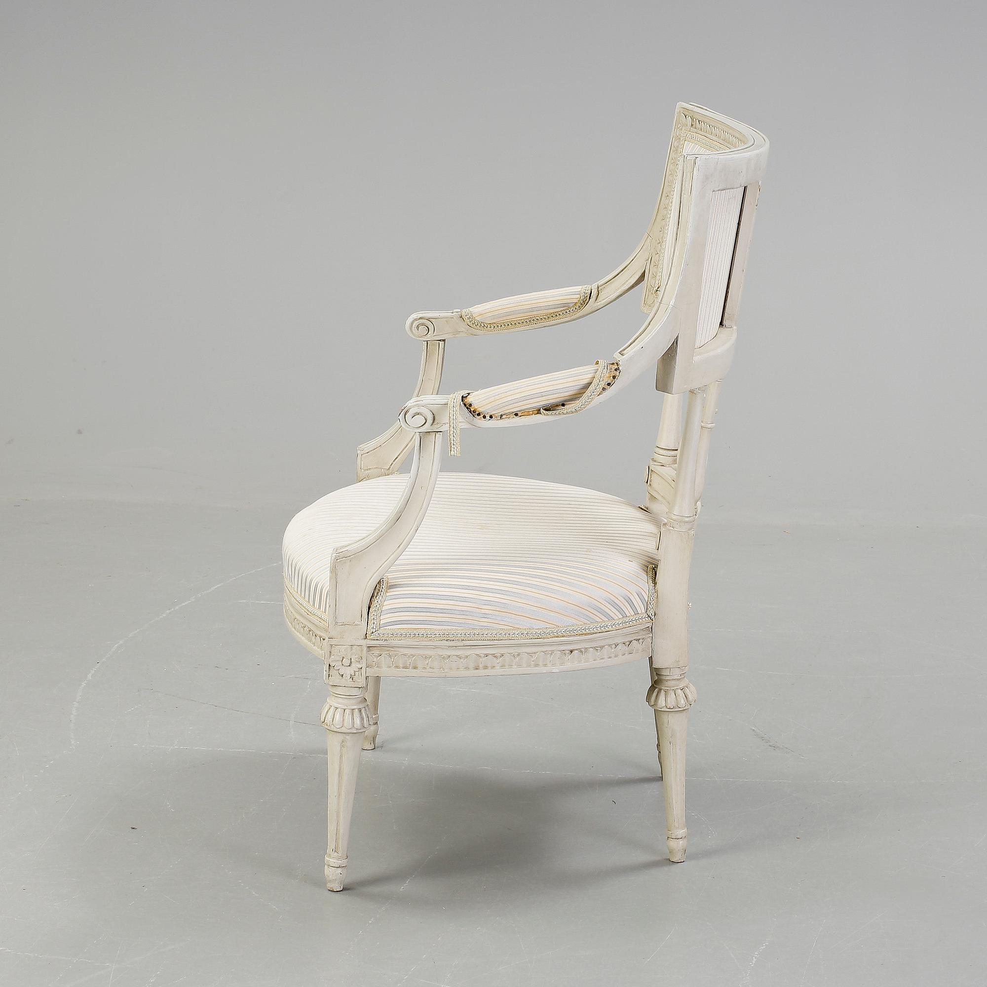 KARMSTOL, gustavianskt Stockholmsarbete, 1700-talets slut.