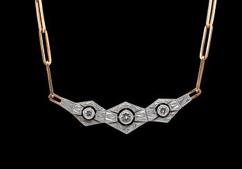 450. A NECKLACE, brilliant cut diamonds c. 0.34 ct. 18K gold. N. Westerback Helsinki 1965. Length 42 cm. Weight 17 g.