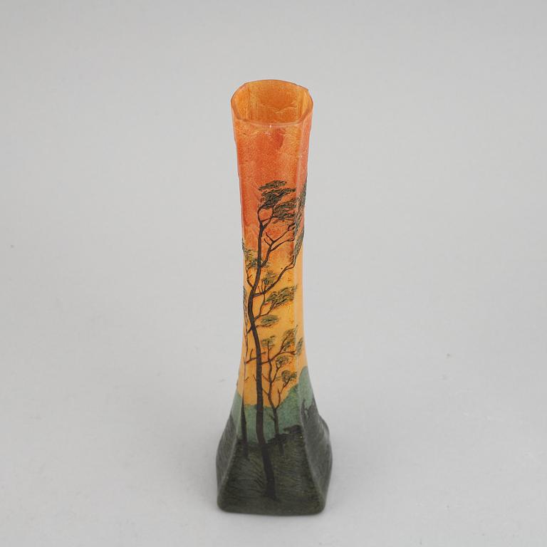 Legras & Cie, an Art Noveau glass vase, Saint-Denis, France.