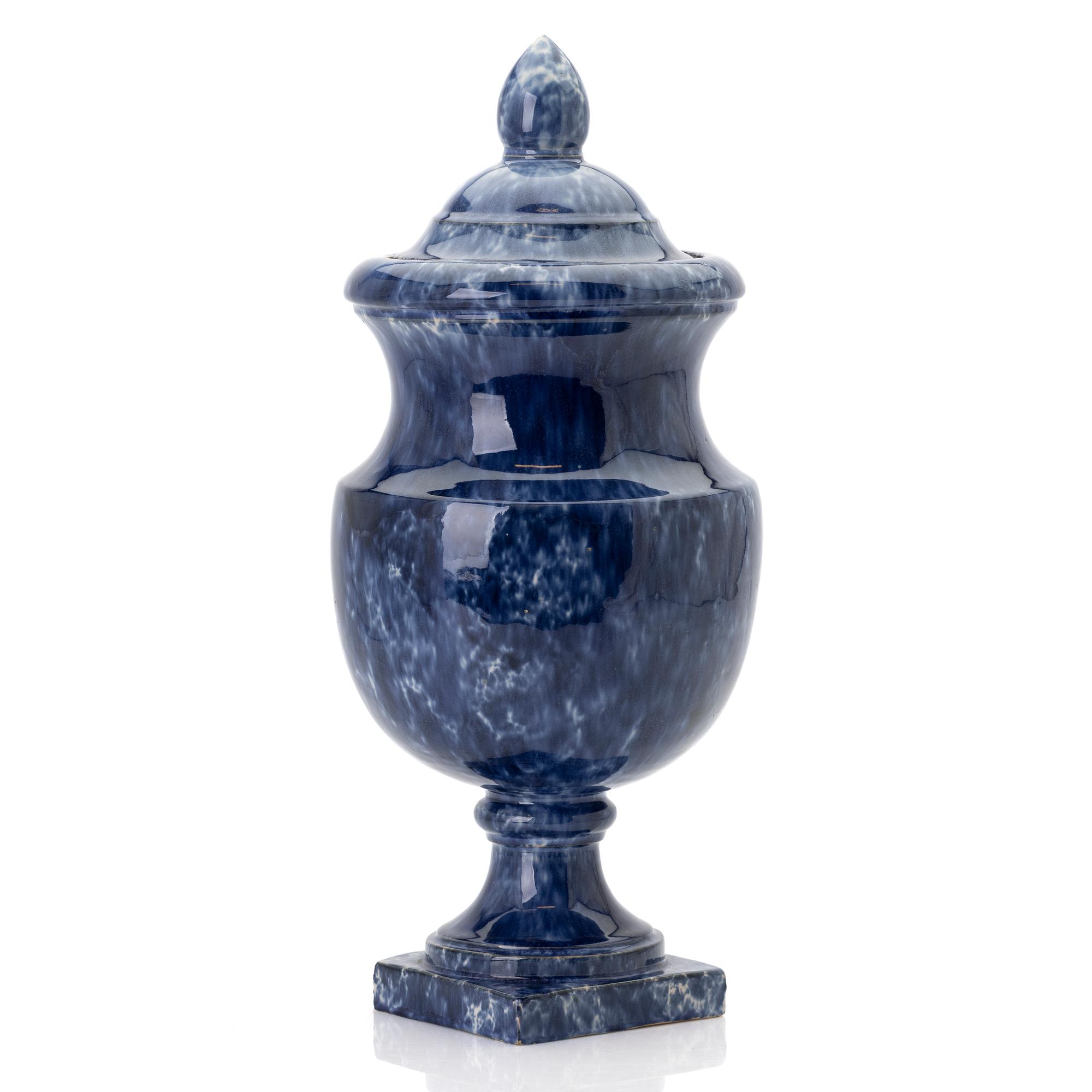 Lidded urn, Höganäs, Anders Rydström, 19th century.