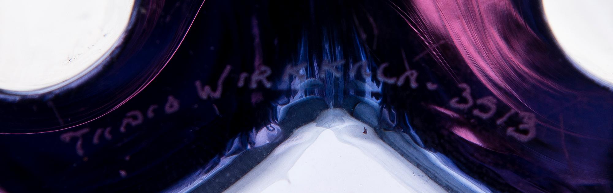 TAPIO WIRKKALA, VAS, blå- och lilatonat glas, signerad Tapio Wirkkala, 3513.