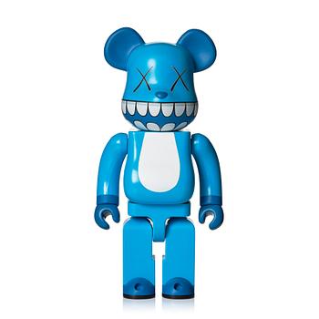 479. KAWS, 400% BE@RBRICK Chompers.