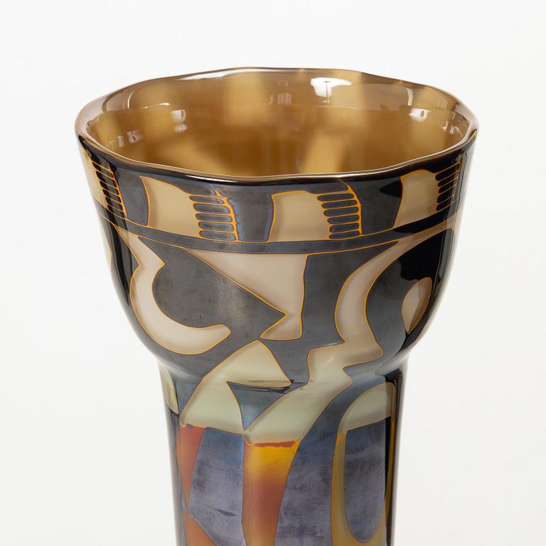 Eva Englund, a unique graal glass vase, Muraya 1990.