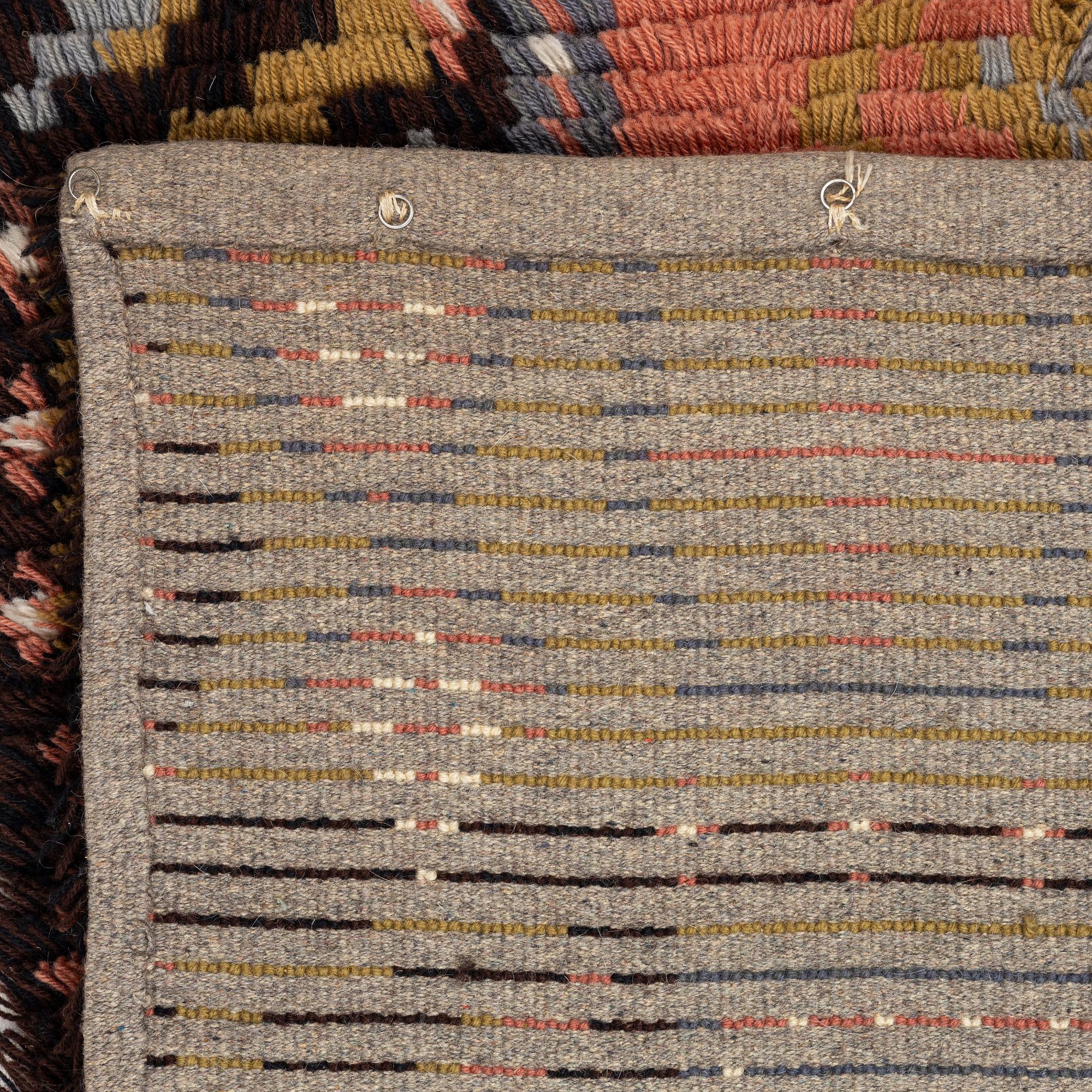 Wall hanging/rug, knotted pile, 1930s, approx. 194 x 138 cm.