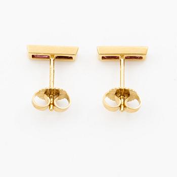 Tiffany & Co a pair of earrings 18K gold with faceted rubellites designed by Paloma Picasso.
