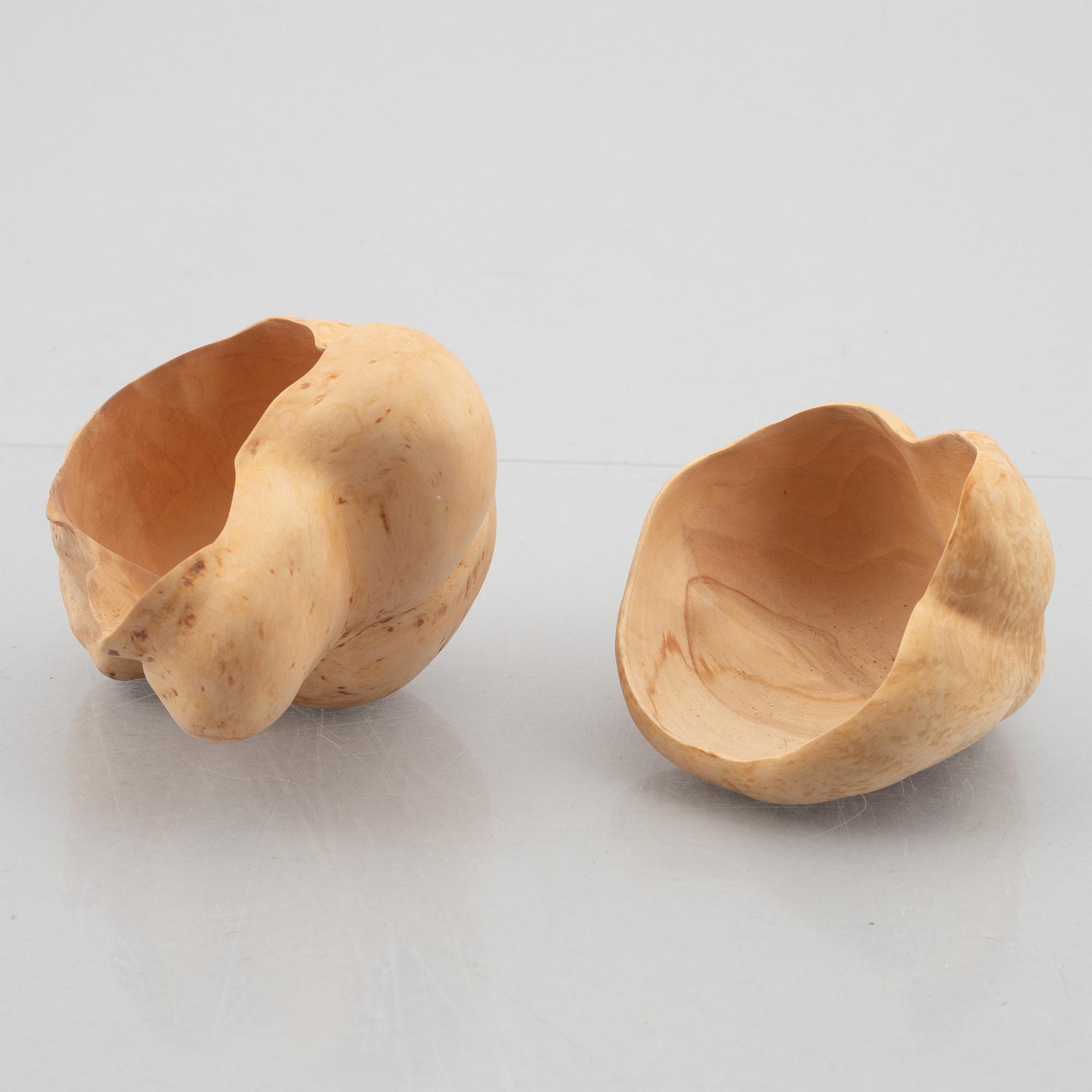 Ten carved burl wood bowls and cups, Sweden, 20th century.