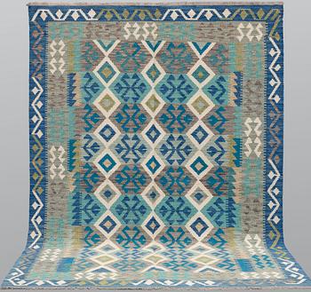 Matta, Kelim, ca 251 x 168 cm.