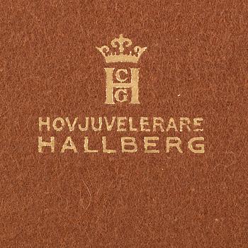 Bestickuppsättning i schatull, 190 delar, silver, modell "Kungsholm", CG Hallberg, Stockholm, bl a 1954.