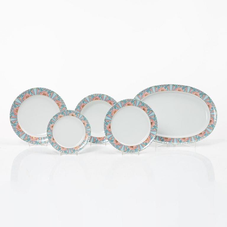 Heikki Orvola, matservis, 77 delar, porslin, "Amoroso",  Rörstrand.