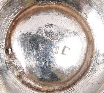 SUPKALKAR 2st SAMT SUPKOPPAR 2 st, silver. 1800-tal.