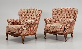 FÅTÖLJER, ett par, rokoko-stil, 1900-talets andra kvartal.