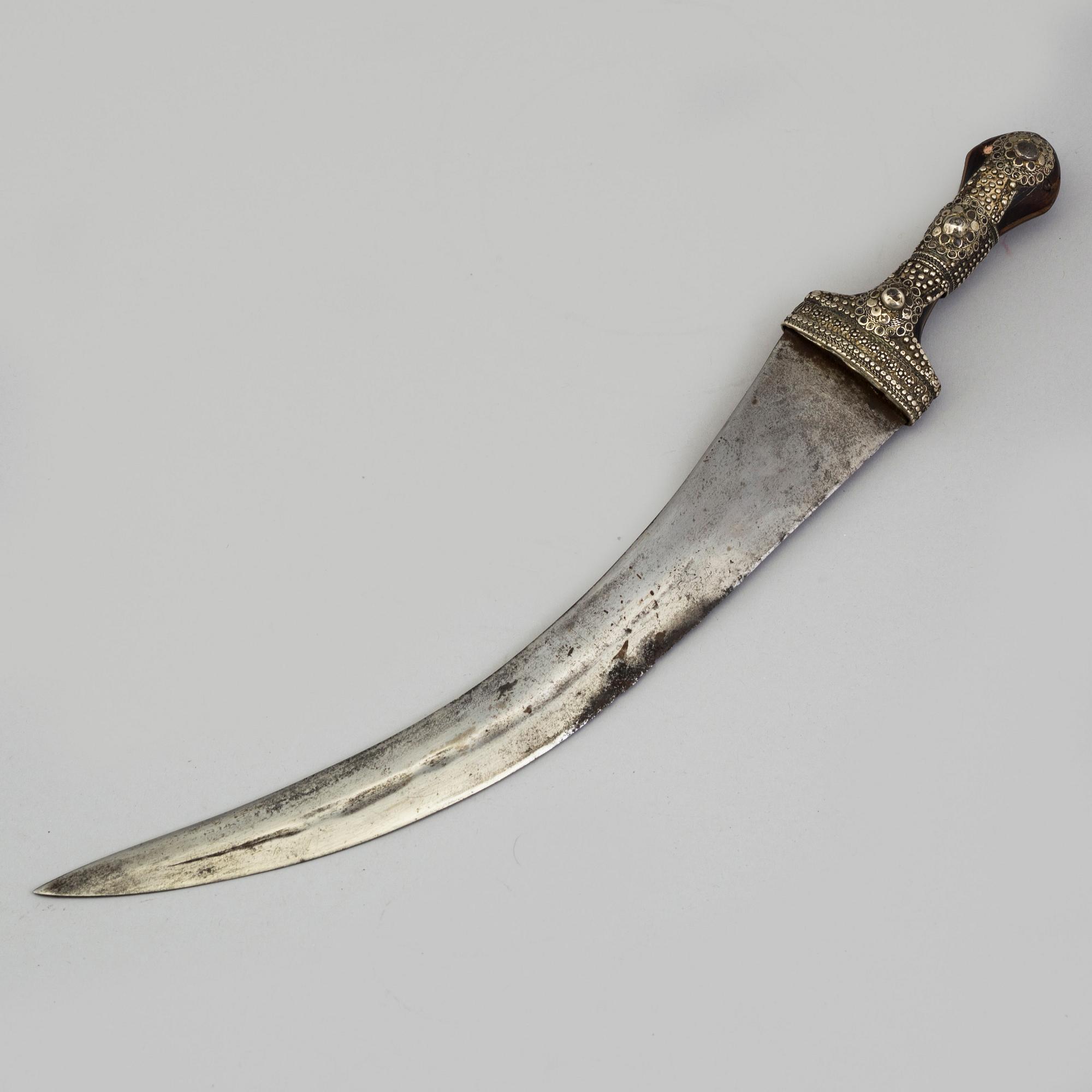A Oriental Dagger from around year 1900.