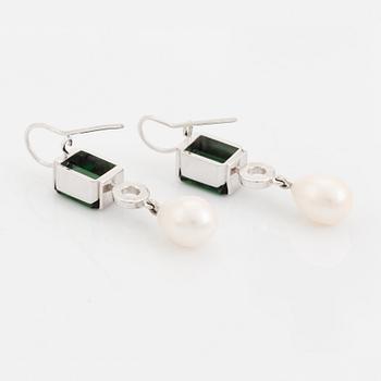 Efva Attling, green tourmaline, brilliant cut diamond and pearl earrings.