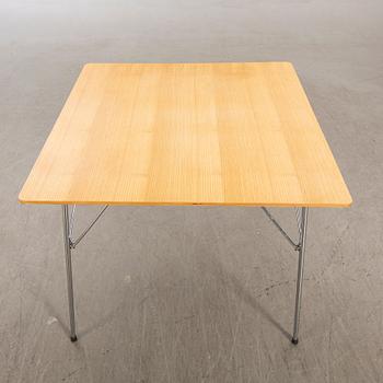 Charles Eames, table / folding table, made for Vitra.