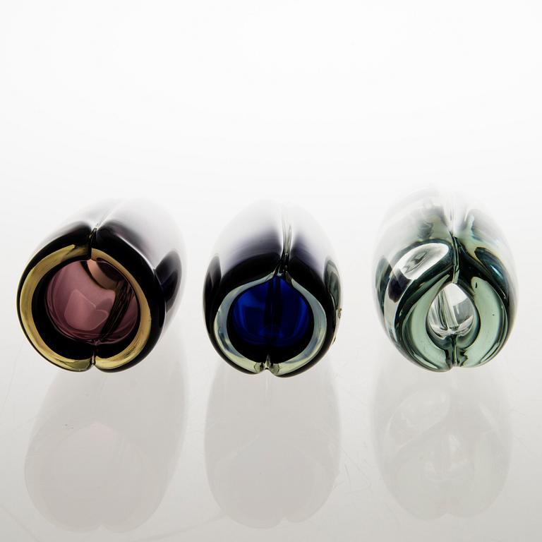 KAJ FRANCK, five 'Usva' glass vases, signed K. Franck, Nuutajärvi Notsjö 1950-60:s.