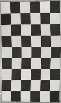 MATTA, Kasthall. Ca 450x260 cm.