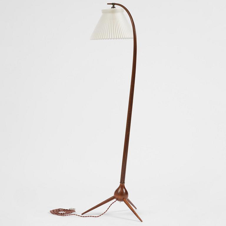 Severin Hansen, a "Bridge" floor lamp, Haslev Møbelsnedkeri, Denmark, 1950s.