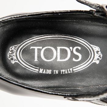 SKOR, Tod's.