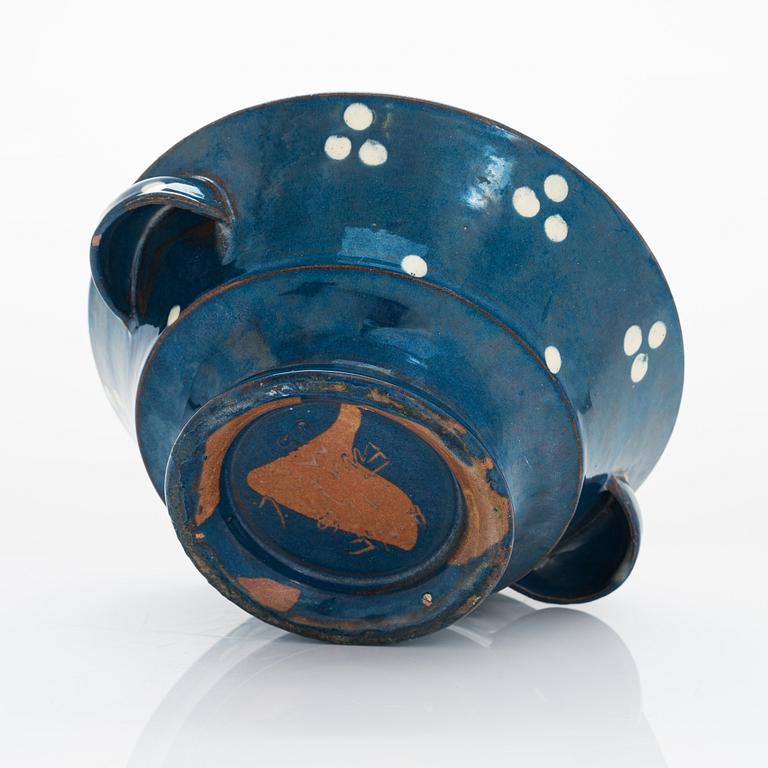 Alfred William Finch, a lidded serving bowl from around year 1900, Iris, Finland.