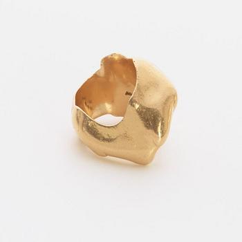 A Kristian Nilsson 18k gold ring, Stockholm 1982.