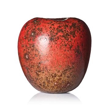 148. Hans Hedberg, a faience sculpture of an apple, Biot, France.