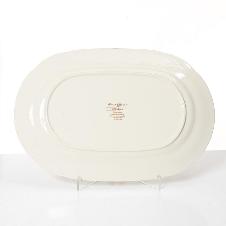 A 110-piece 'Wild rose' porcelain tea and dinner service, Villeroy & Boch, Germany.