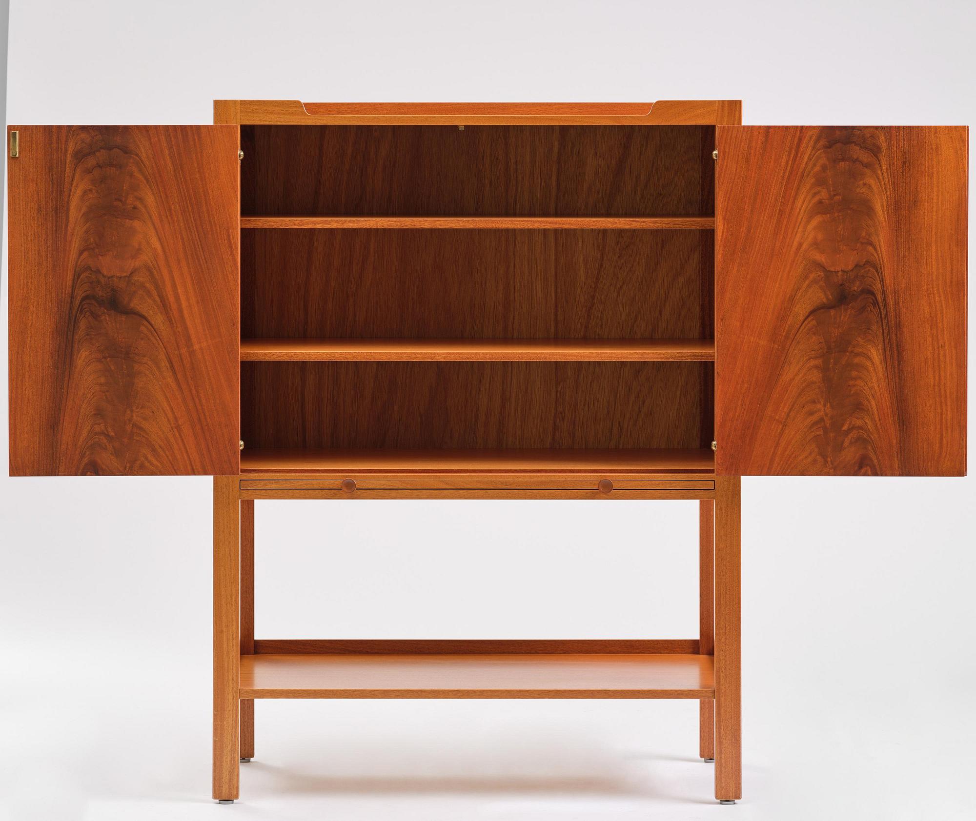 Josef Frank, cabinet, model B 2135, Svenskt Tenn, 1980s/90s.