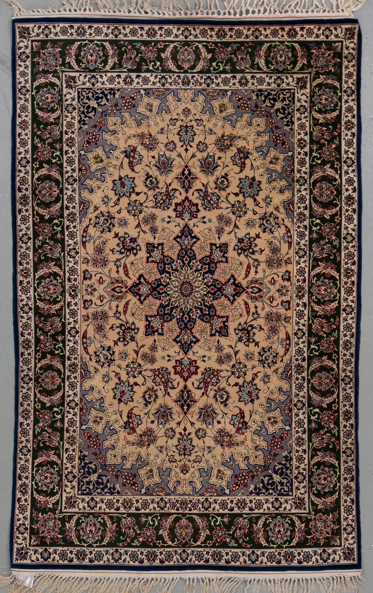 MATTA, old Isfahan. Ca 158x101 cm.