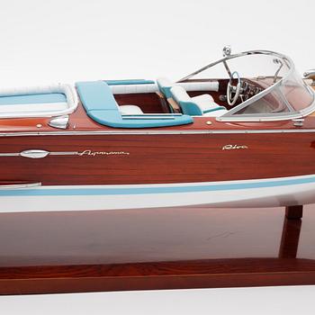 A mahogany model of 'Riva Aquarama Special', 2000's.