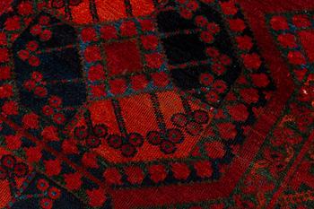 An antique Ersari carpet, northern Afghanistan, ca 310 x 242 cm.