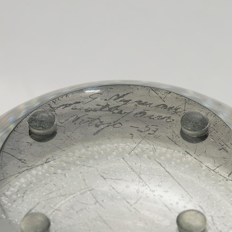 Gunnel Nyman, vas, modell "GN 17", signerad G. Nyman Nuutajärvi Notsjö -53.