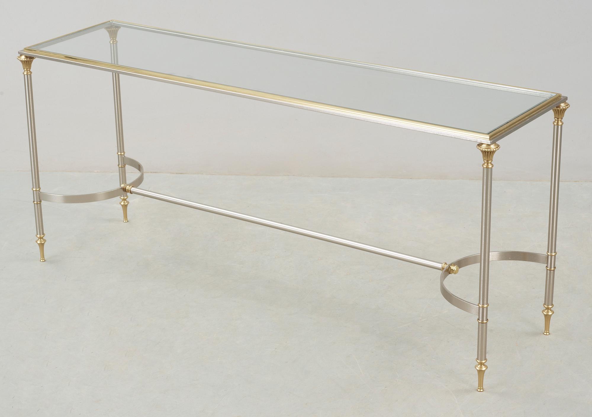SIDEBOARD, 1970-tal.