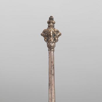 A Swedish 17th Century silver spoon, mark possibly of David Richter the elder (Stockholm 1630-1677 (-78)).