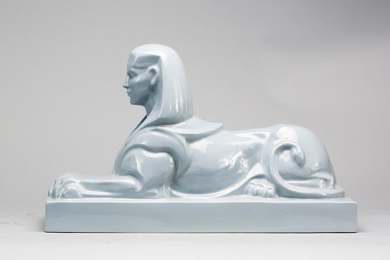 SKULPTUR/FIGURIN, keramik, märkt De Sphinx, Maastricht, 1900-talets fjärde kvartal.