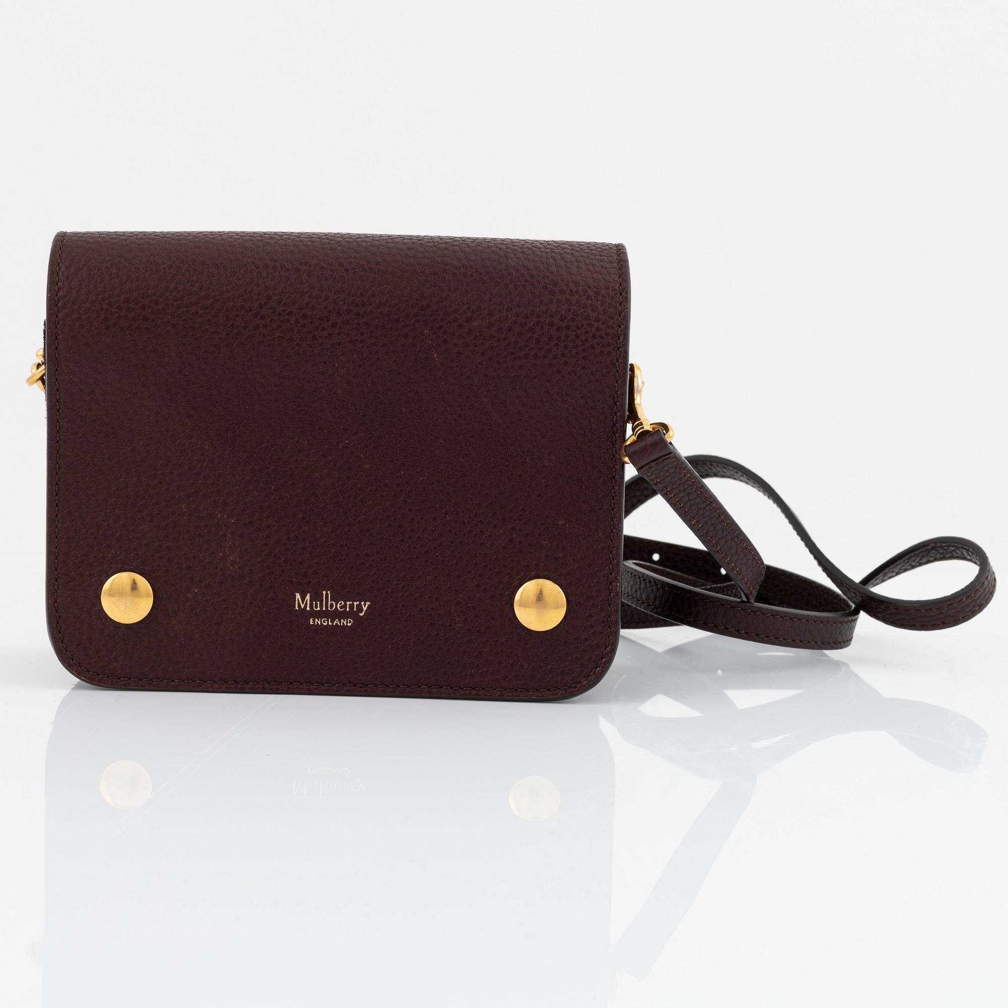 Mulberry an oxblood leather Small Clifton handbag 2017. Bukowskis