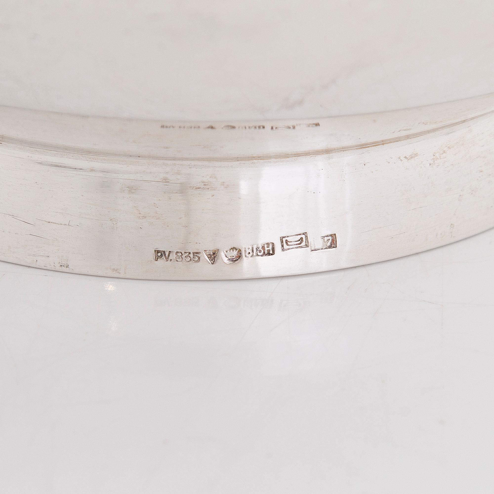Sylvia Stave, cocktailshaker, silver, stämplad PV och med finsk kontrollstämpel Tillander, Helsingfors 1955.