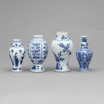 TEDOSOR, 4 st. Porslin. Kina. 1700-tal.