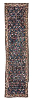 996. ANTIQUE SHIRVAN RUNNER. 461 x 120,5 cm.