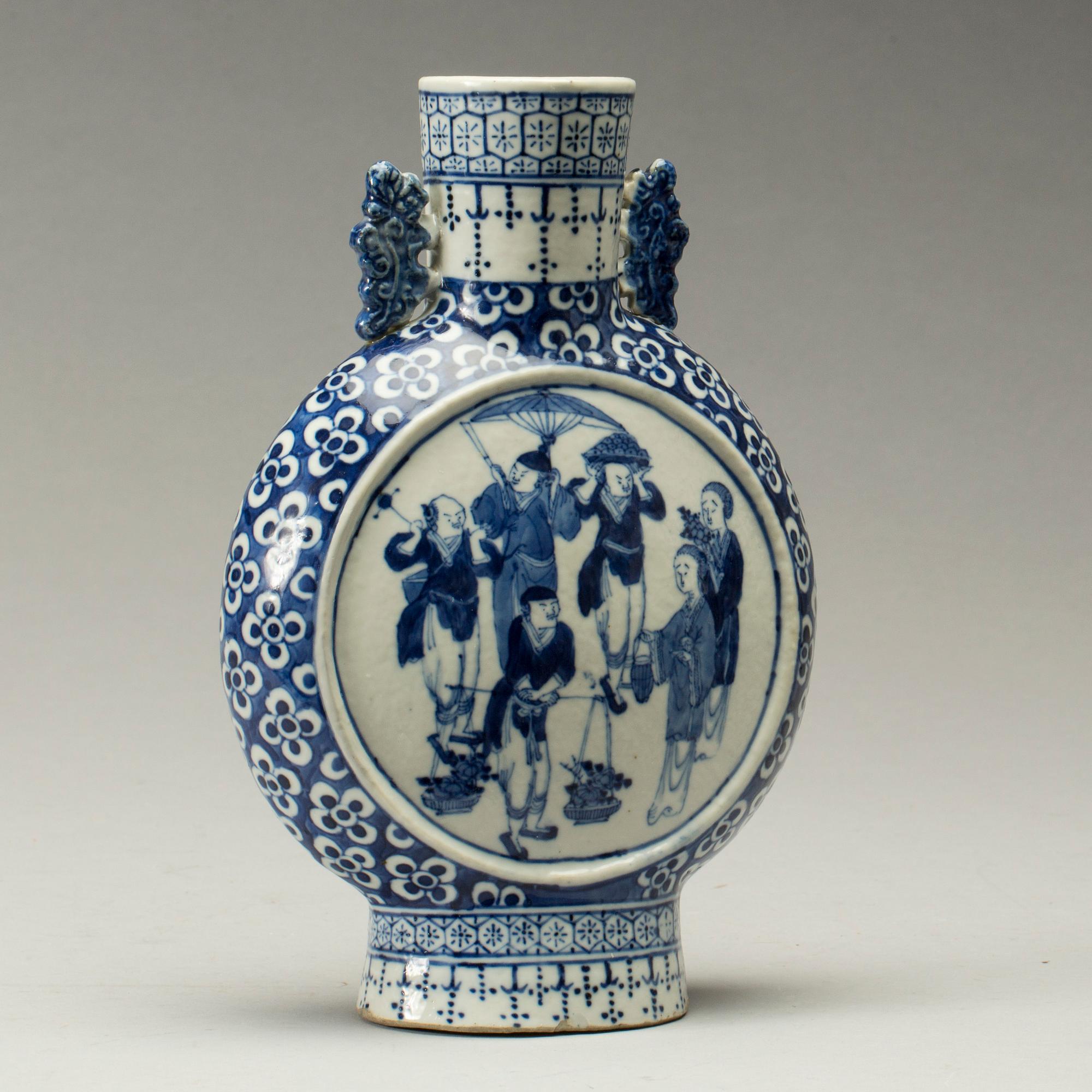 PILGRIMSFLASKA, porslin, 1800/1900-tal.