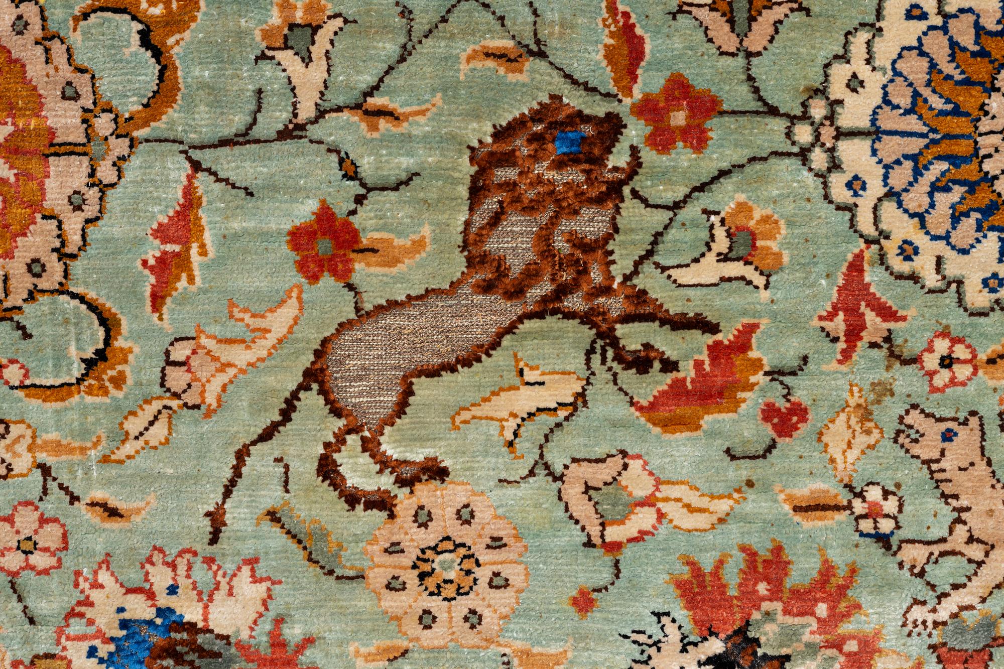 Matta, silke och metall Kayseri, Anatolien, ca 184 x 132 cm.